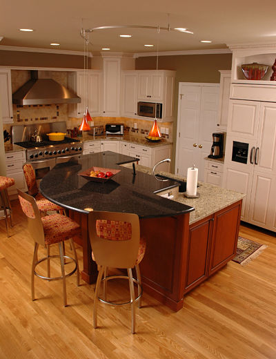 transitional-style-kitchen-with-geometric-forms