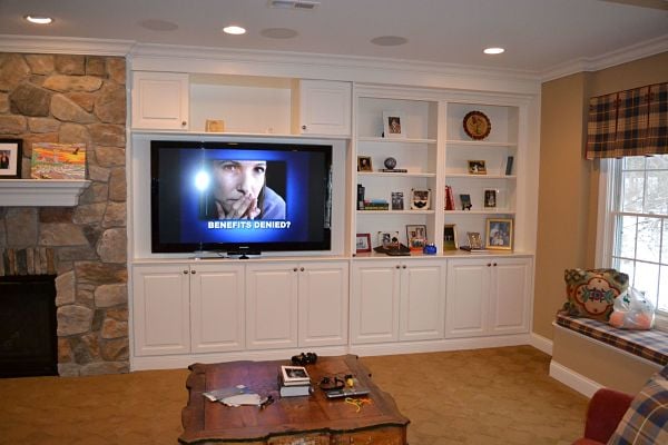 custom-recessed-bookcase