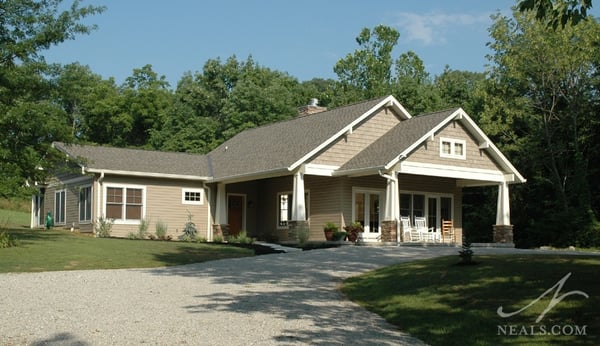 Craftsman style exterior by Neal's Design Remodel