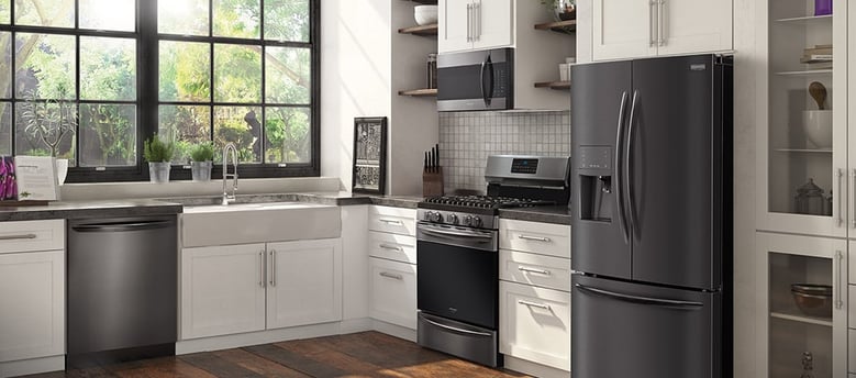 black-stainless-kitchen-1030x456.png.jpg