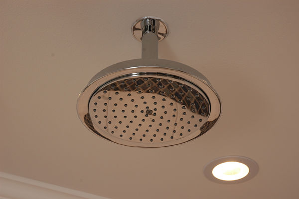 ceiling mount rainfall showerhead