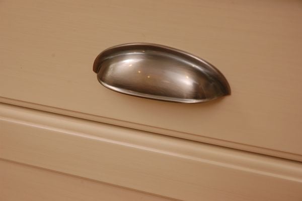 popular cup drawer pull