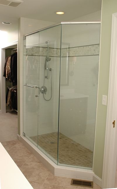 walkin shower with glass surround