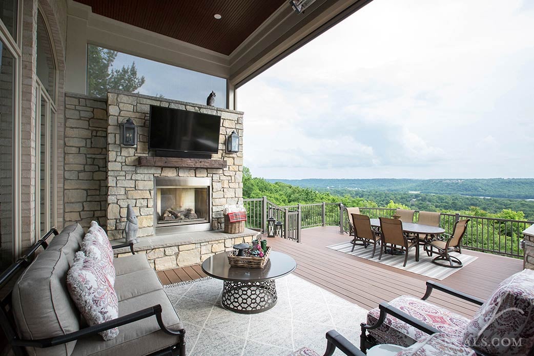 Deck seating area with fireplace