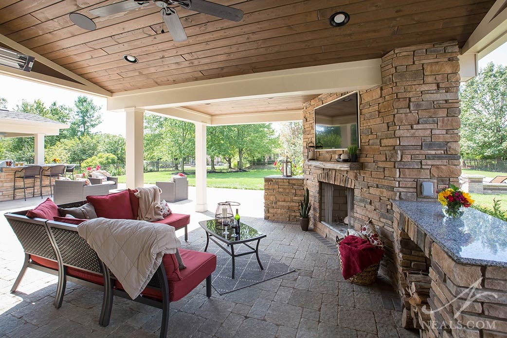 outdoor living room