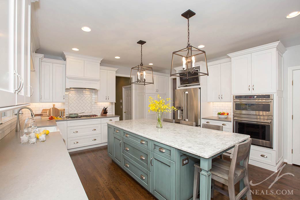 kitchen with mixture of kitchen storage options